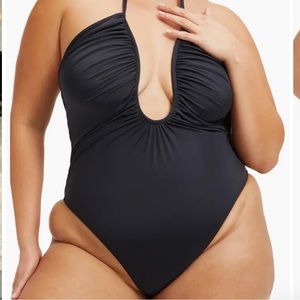 NEW Good American Leilani Halter Plunging One Piece Swimsuit Black Sz 5 (2X/3X)